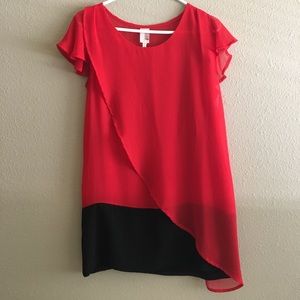 Francesca's red tunic