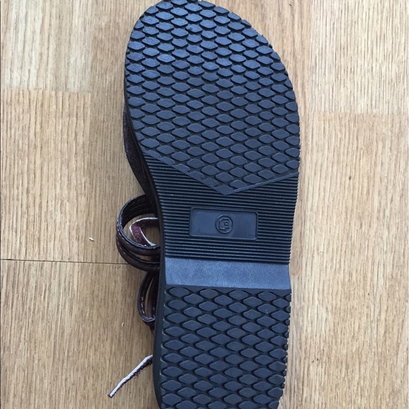 Boho Hand-Crafted Leather Wrap Sandals - Picture 5 of 5