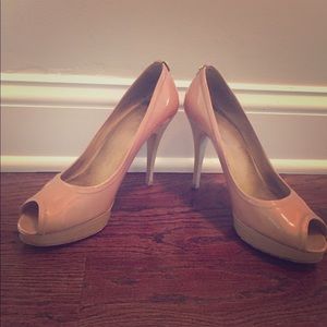 Stuart Weitzman Pumps
