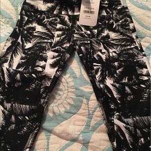 Fabletics crops