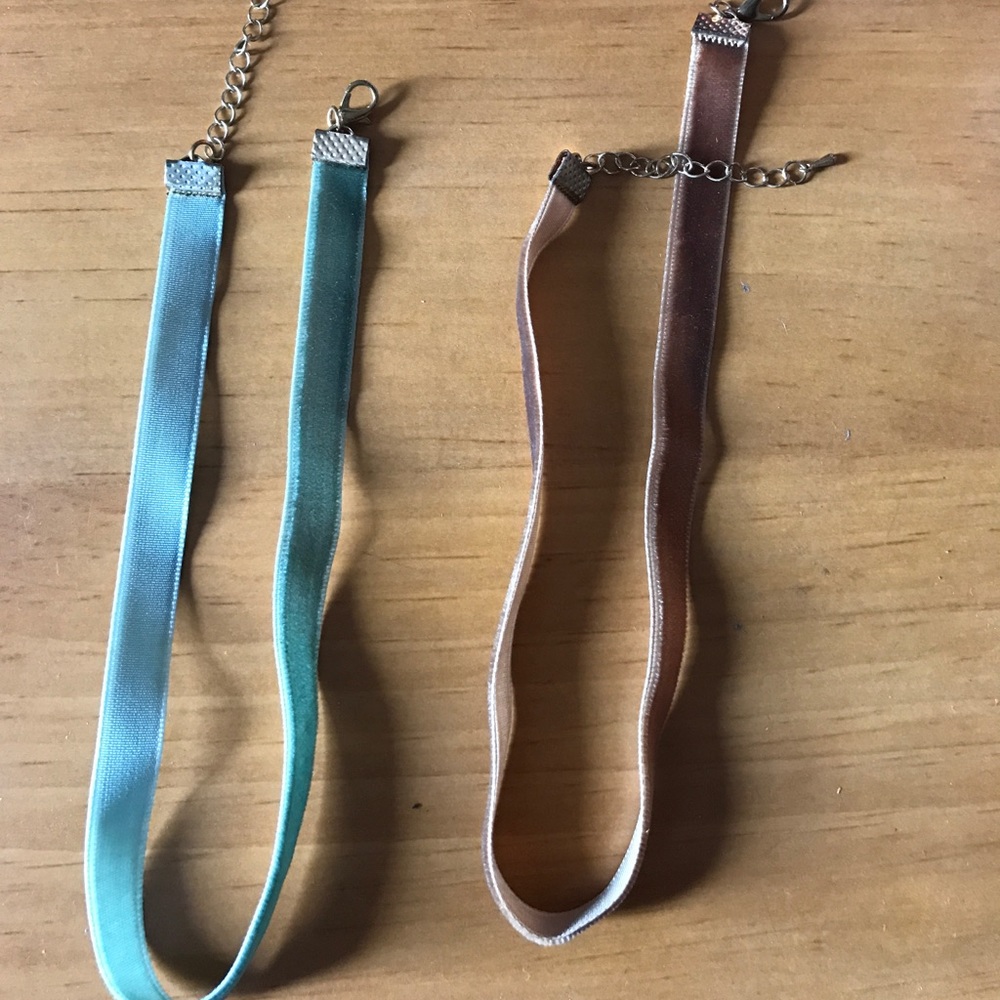 Basic chockers