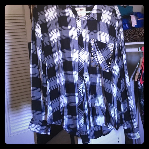 New shirt - Picture 1 of 1