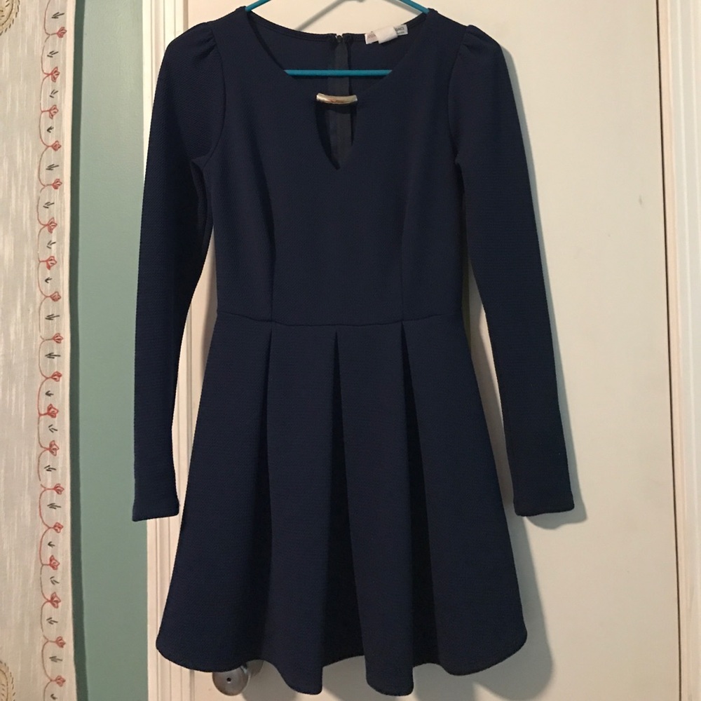 Dark blue long sleeve dress
