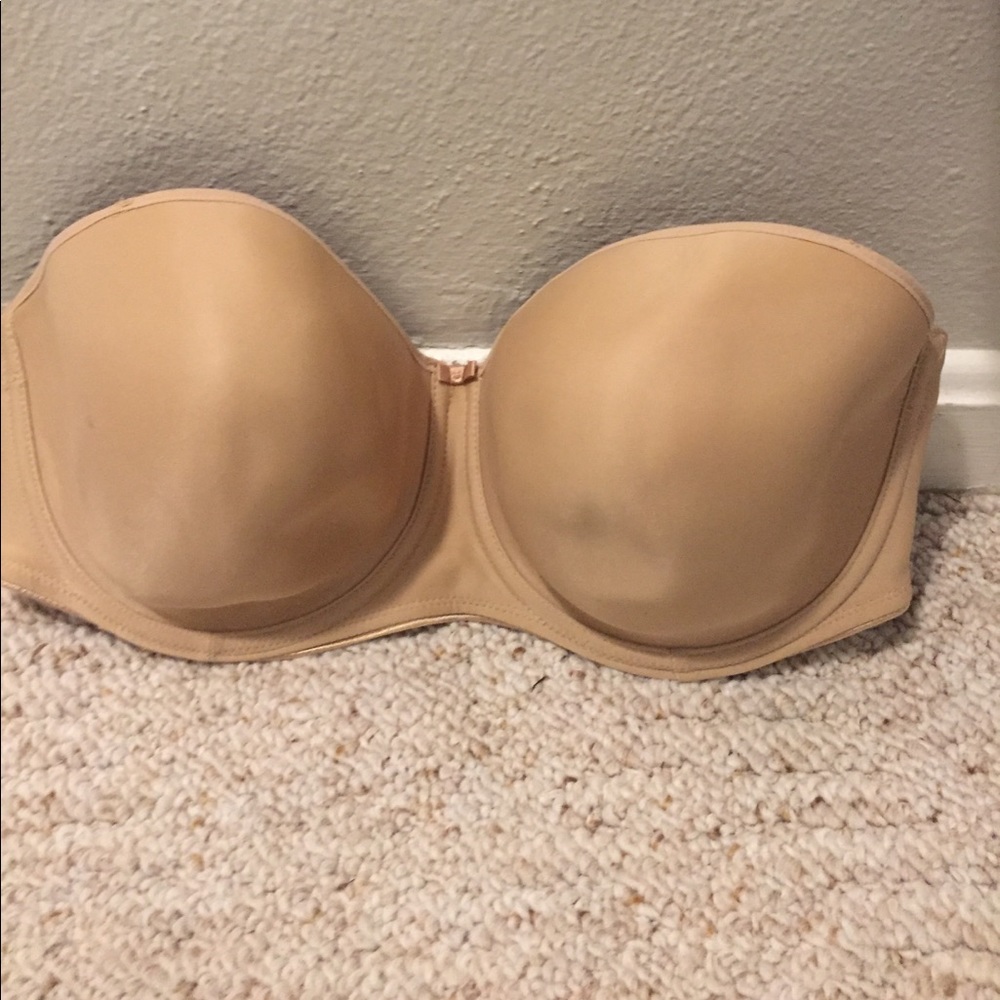 Nude Strapless Bra