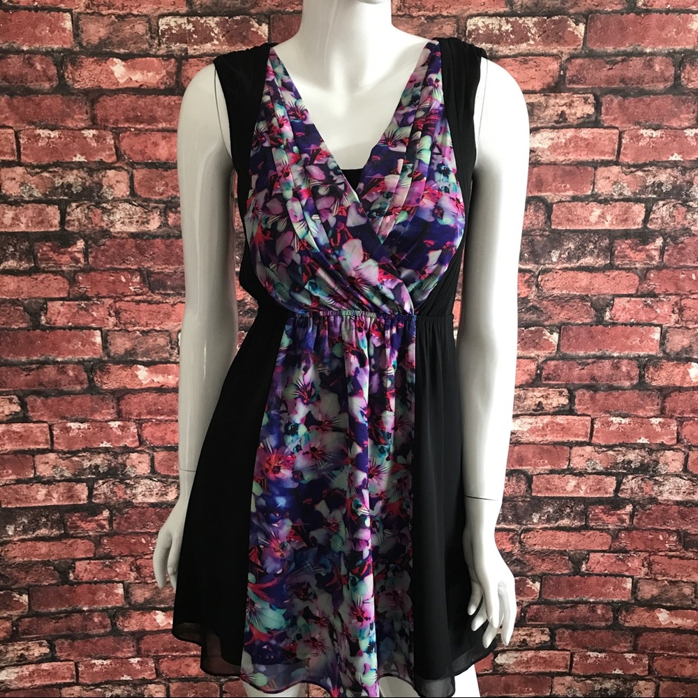 Floral Panel Express Dress