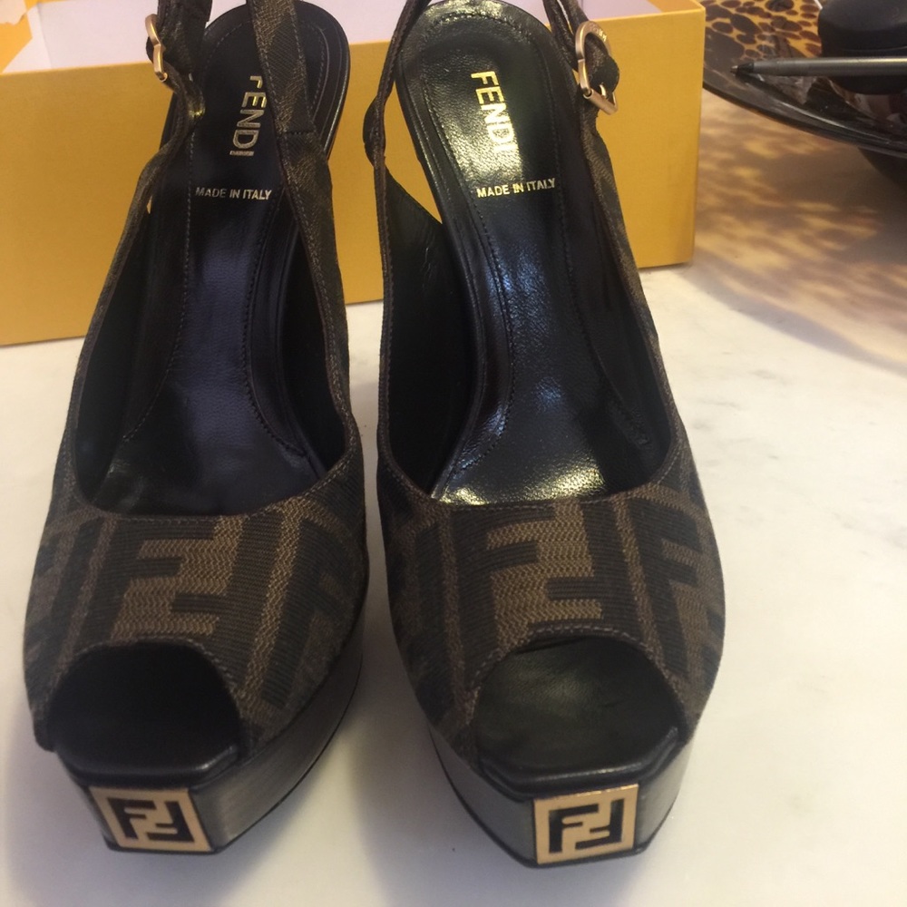 Fendi shows brand new never used