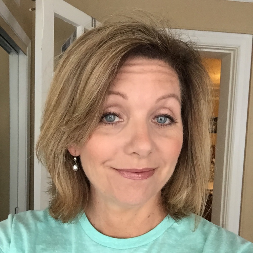 Meet your Posher, Shellie