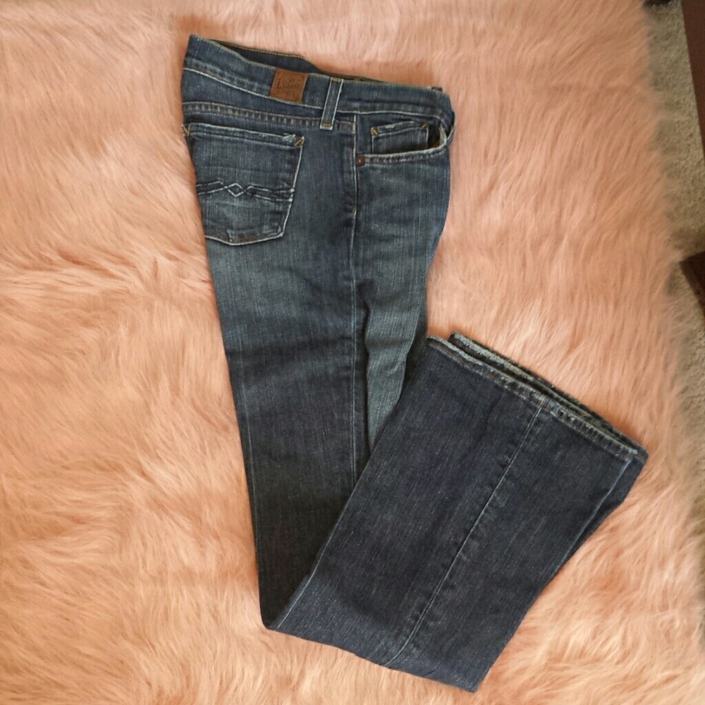 Lucky Jeans