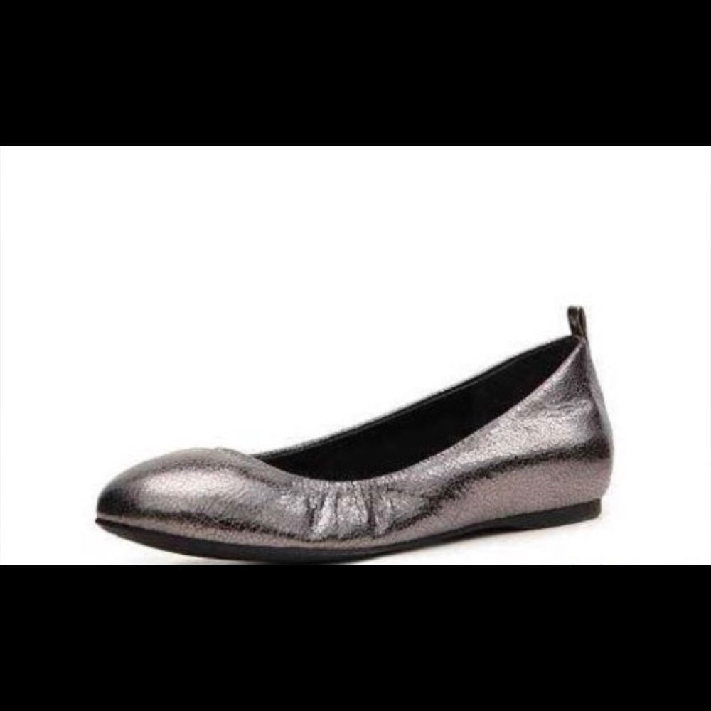 Audrey Brooke Newport ballet flats in pewter