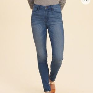 Hollister High Rise Jeggings