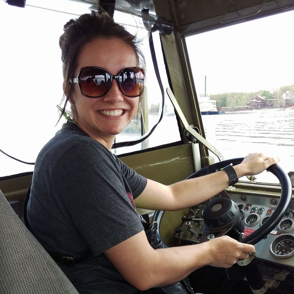 Meet your Posher, Ali