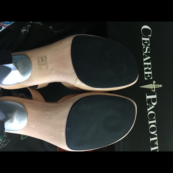 Cesare Paciotti split toe sandals - Picture 5 of 5