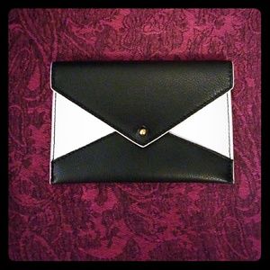 NWT Fossil Sofia envelope clutch