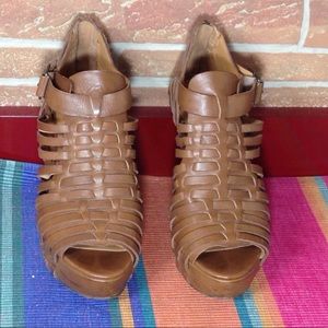 Vince Camuto Zisson Sandal Sz 71/2 B