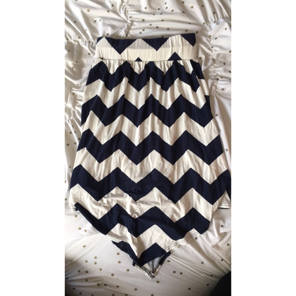 Rue 21 Midi Skirt Small
