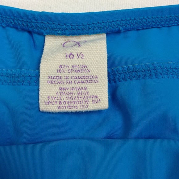 2/$10 OP Ocean Pacific Coverup - Picture 3 of 3
