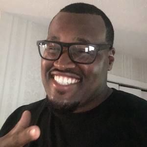 Meet your Posher, Henry