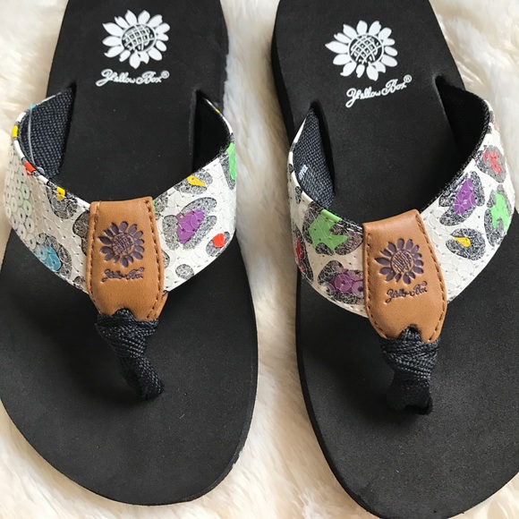 Yellow Box Shoes Nwt Yellow Box Alexa Ii White Sandals Poshmark