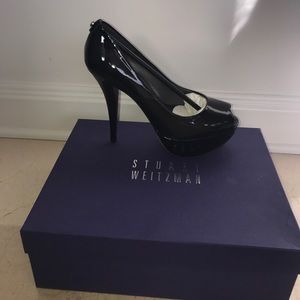 Stuart Weitzman Dippile Black Patent Heels size 8