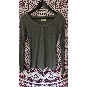 Hollister Henley Long Sleeved Small