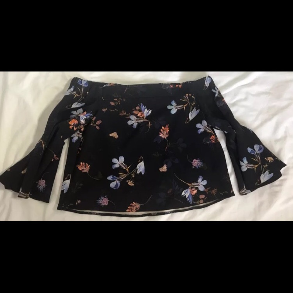 TOPSHOP Women's Floral Off Shoulder Blouse Size 4
