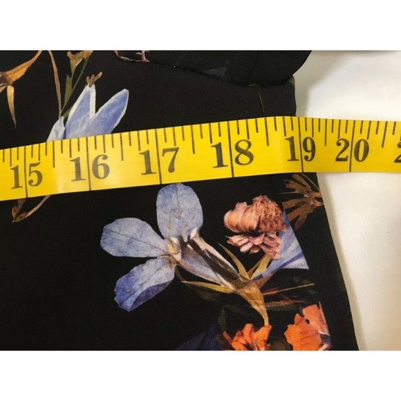 TOPSHOP Women's Floral Off Shoulder Blouse Size 4 - Picture 6 of 8