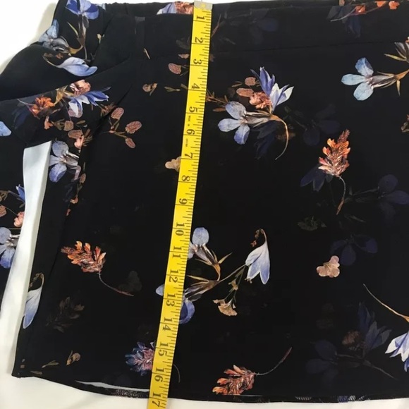 TOPSHOP Women's Floral Off Shoulder Blouse Size 4 - Picture 7 of 8