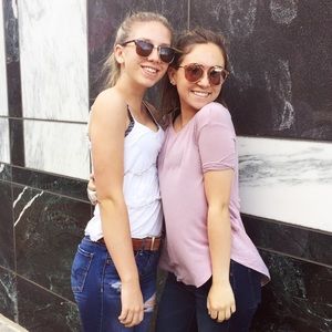 Meet your Posher, Hailey