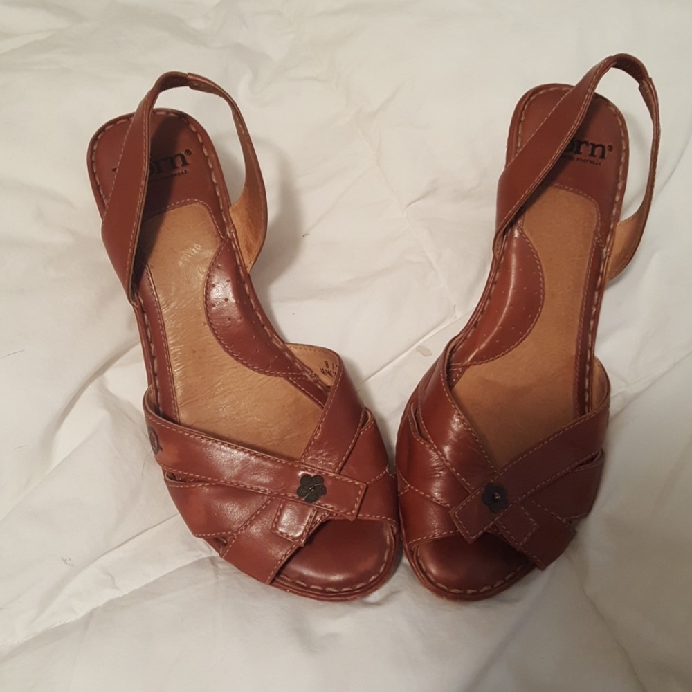 Camel leather Born sandles
