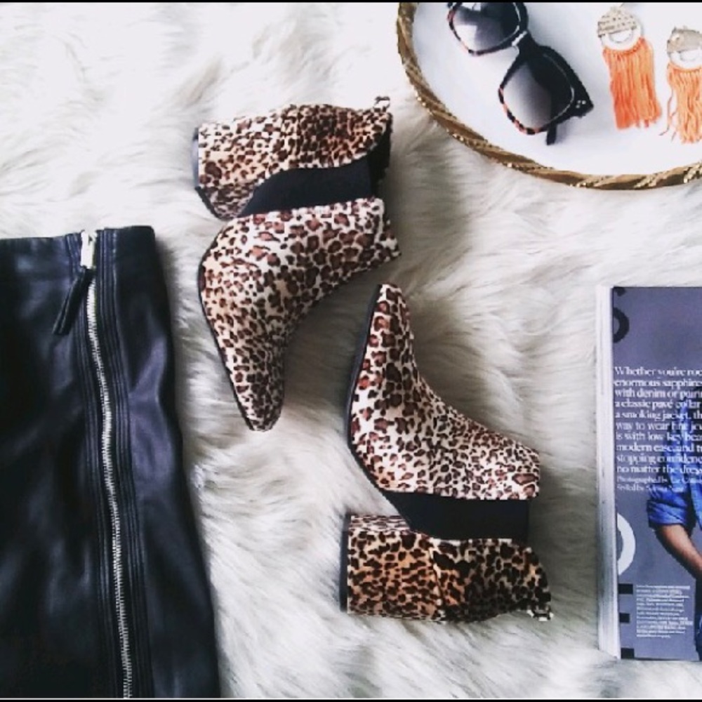 //The Sahara//leopard velvet boogie - Picture 4 of 6