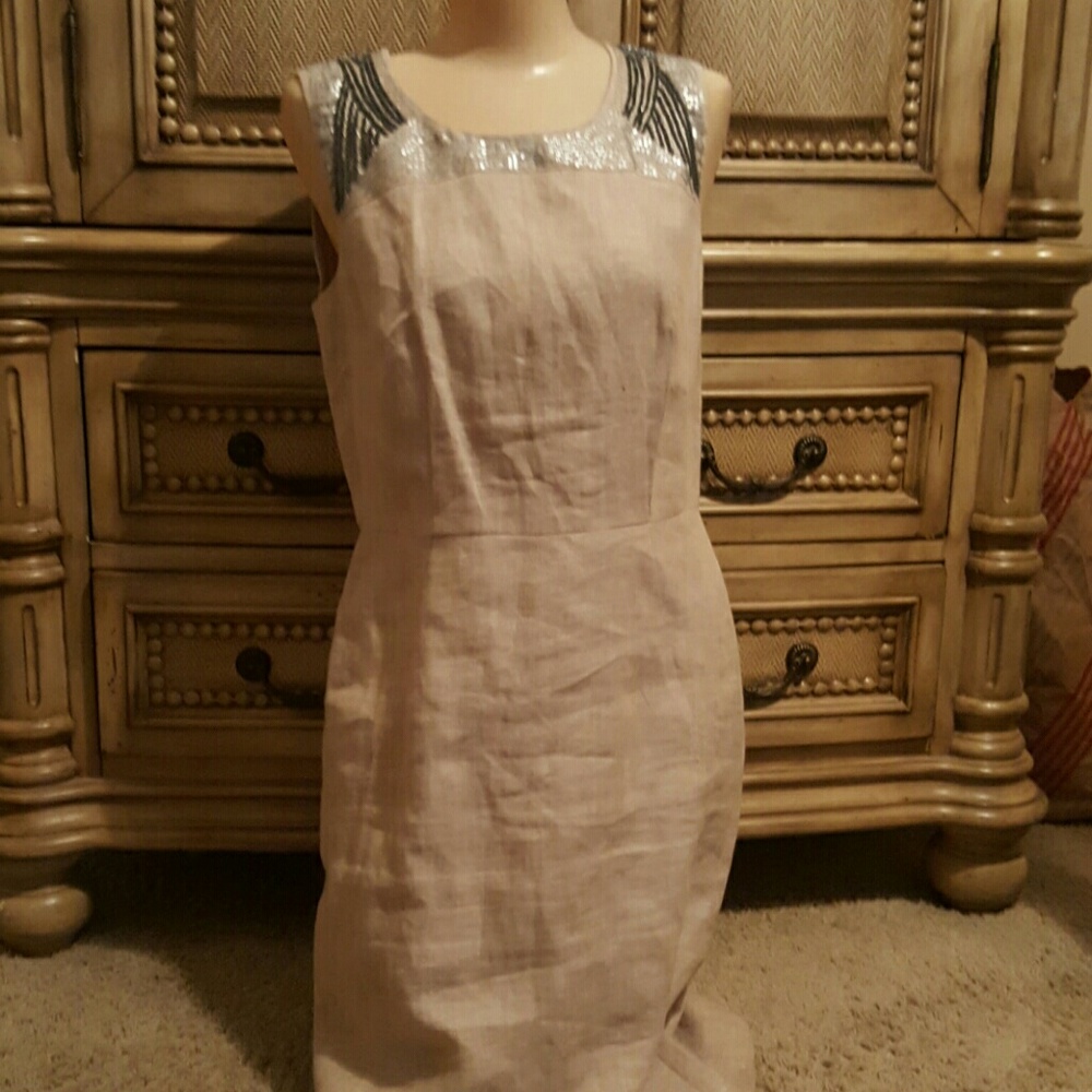 LINEN DRESS