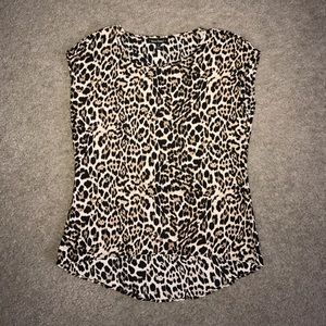 Cheetah short sleeve top