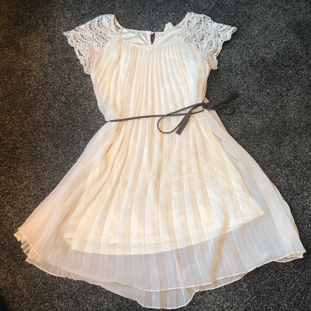 Urban Outfitters dress w/ crochet sleeves