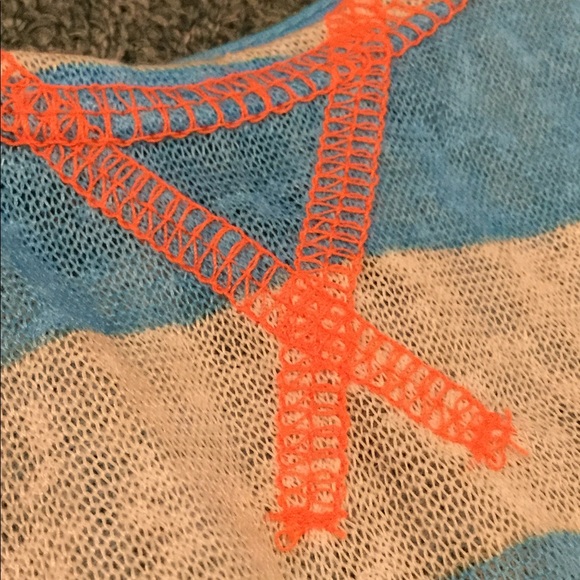 Blue and Cream Sporty Tank Top - Picture 3 of 6