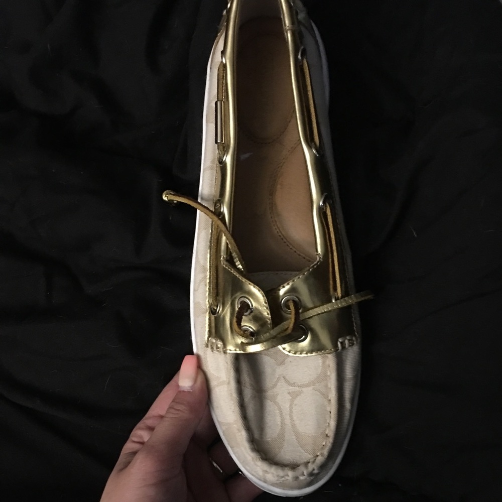 never worn coach boat shoes