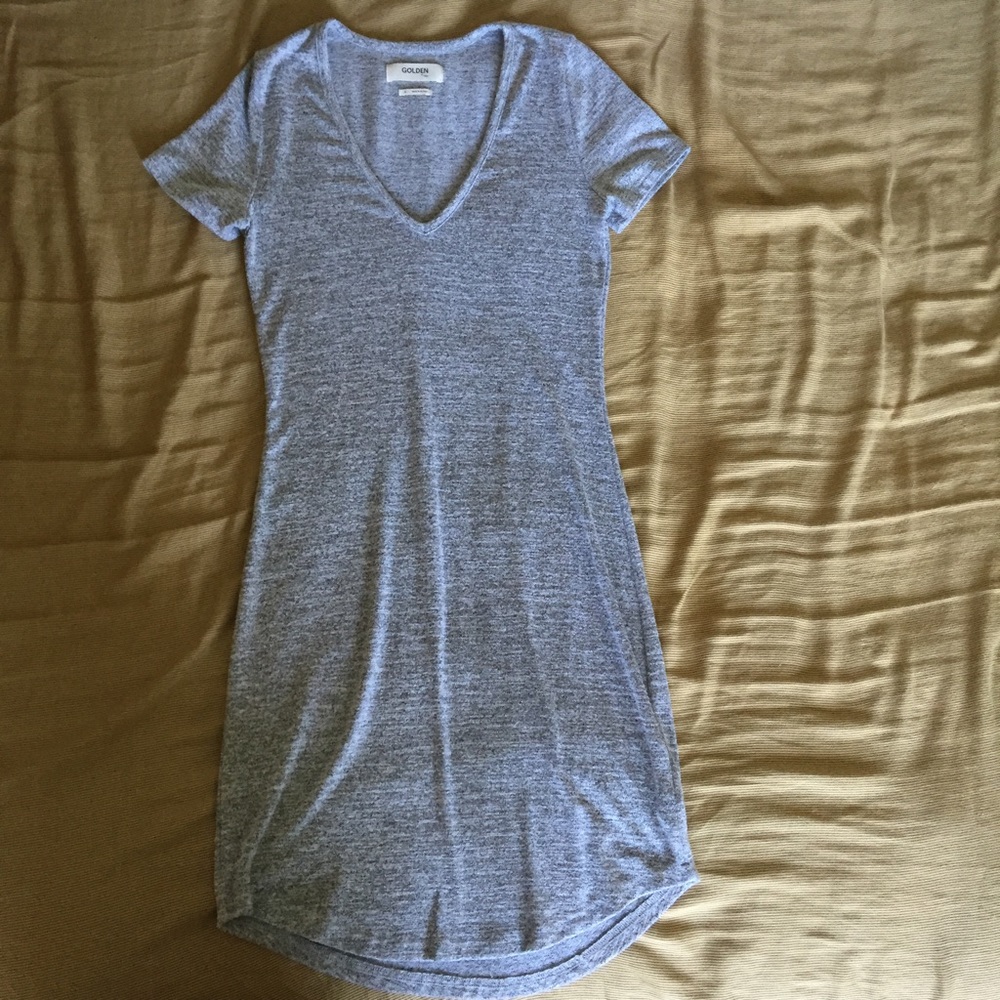 SOLD-Aritzia Gray T-Shirt Dress - Picture 3 of 7