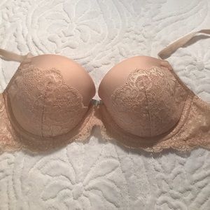 6 listings for $20! Victoria's Secret Blush Bra