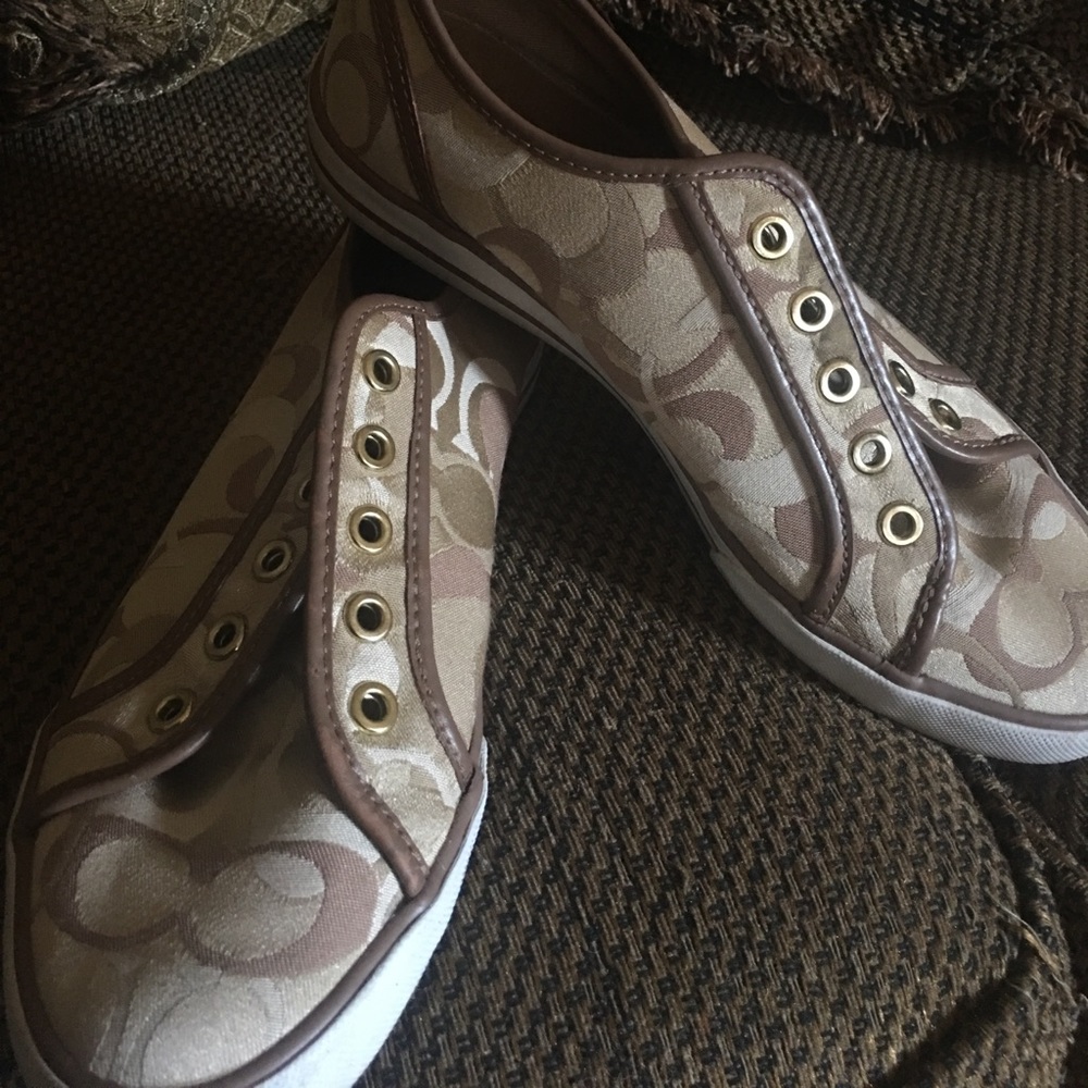 Coach 2pair - image 2