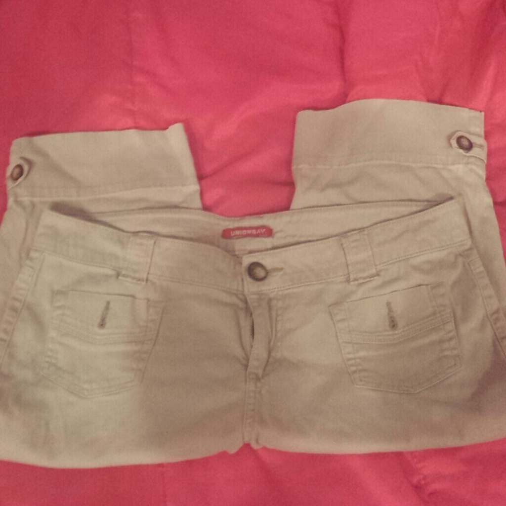 capri pants