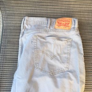 Levi's men's khaki denim Sport Fit 541