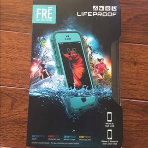 Aqua blue life proof iPhone CASE NWT