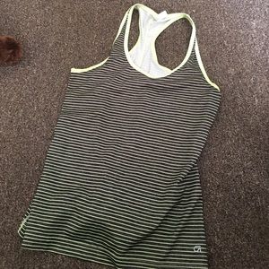 Athletic tank top