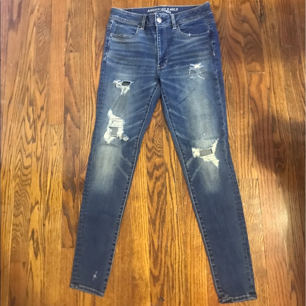 Hi-Rise Stretch Distressed Jeggins