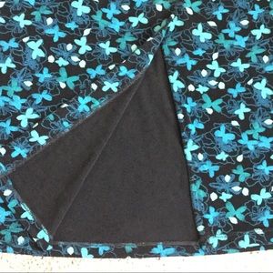 Sharon Anthony Skirts - Stretchy Floral Skirt w/Decorative Buttons Sharon Anthony Skirts - Stretchy Floral Skirt w/Decorative Buttons