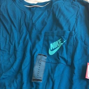 Long sleeve NIKE shirt