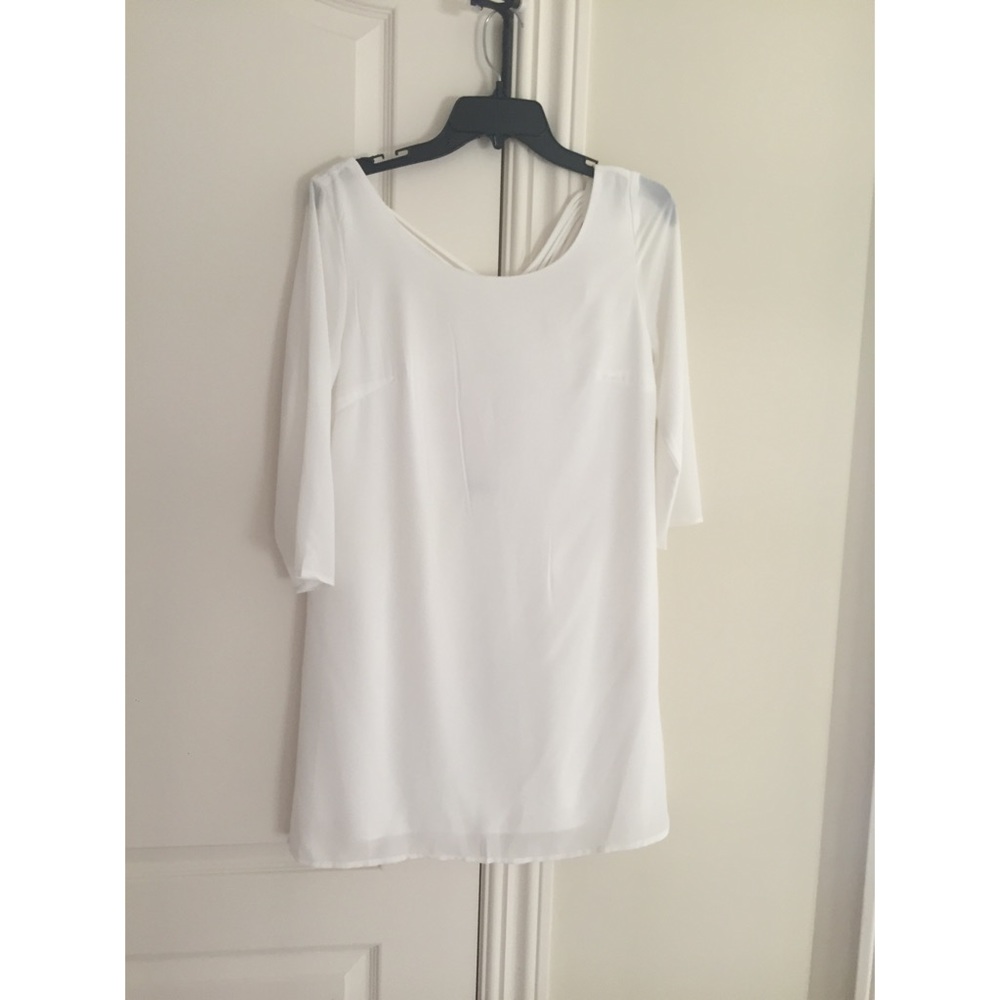white chiffon cross back dress. Cute summer dress!