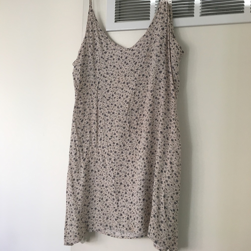 Brandy Melville Lynette sundress