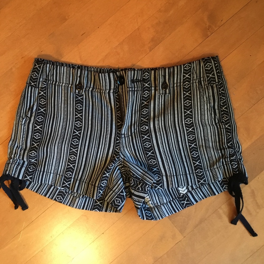 NEW American Rag boho patterned shorts