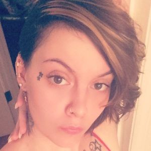 Meet your Posher, Alanna