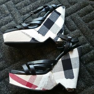 Burberry Wedges